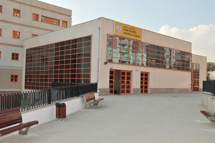 Nuri Pakdil Anadolu Lisesi Kuzeykent Ankara